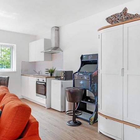 Modern Studio In Arnold Centre نوتينغهام المظهر الخارجي الصورة